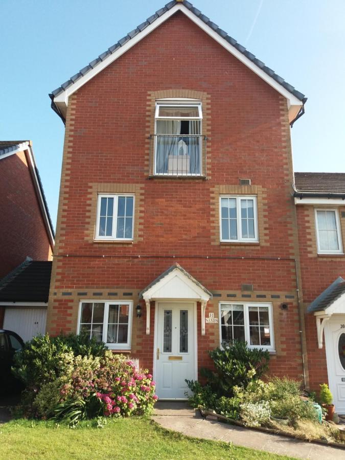 Spacious Townhouse With Sea Views Near Cardiff Barry Luaran gambar