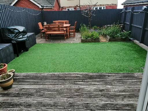 Spacious Townhouse With Sea Views Near Cardiff Barry Luaran gambar